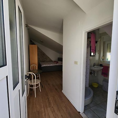 Apartmani Sole วิส ห้อง รูปภาพ